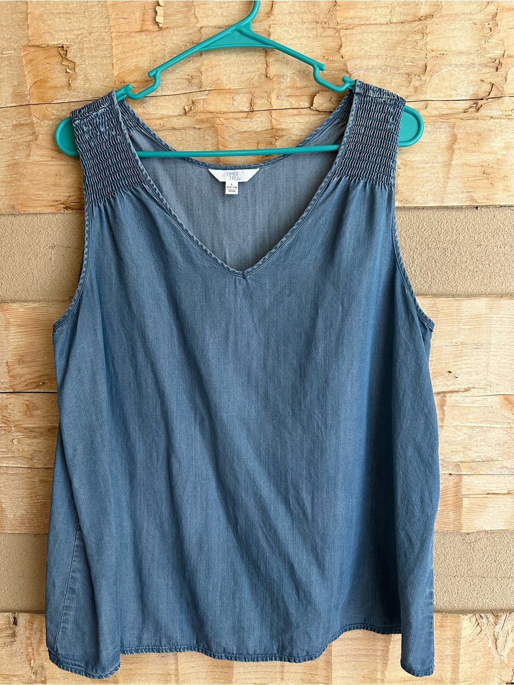 Time and Tru Blue Chambray V-Neck Sleeveless Tank